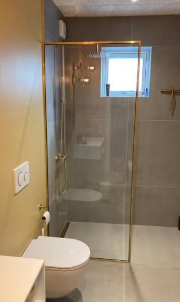 Bath fast brusev&aelig;g - Poleret messing