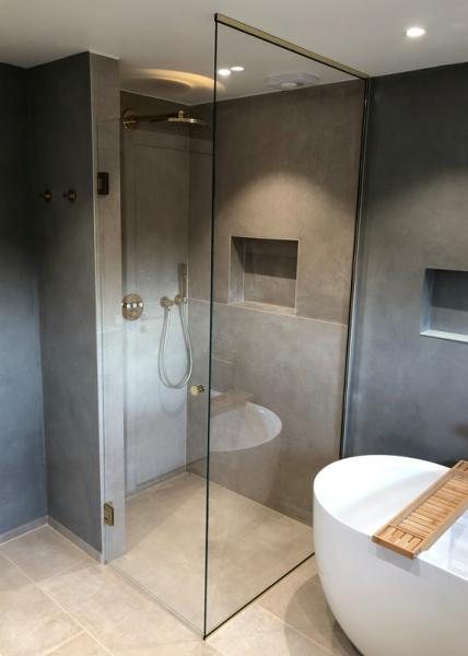 Bath bruseniche m/fast v&aelig;g - Klar glas - Messing