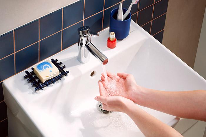 hansgrohe Zesis S h&aring;ndvaskarmatur 70 CoolStart m/l&oslash;ft-op bundventil - Krom