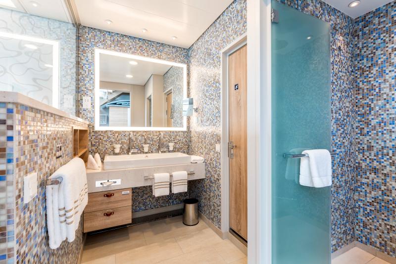 Grohe Eurosmart Cosmopolitan h&aring;ndvaskarmatur m/l&oslash;ftestang og svingtud - Krom