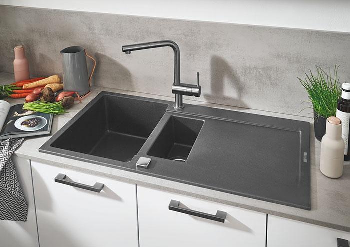 Grohe Minta k&oslash;kkenarmatur m/udtr&aelig;k og L-tud - Supersteel