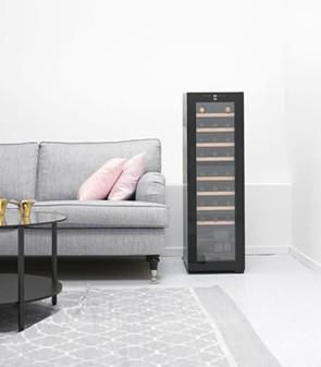 Cavin Northern Collection 39 fritst&aring;ende vink&oslash;leskab m/2 zoner - Sort