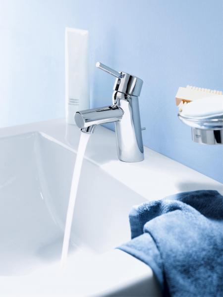 Grohe Essence New h&aring;ndvaskarmatur m/l&oslash;ft-op bundventil og EcoJoy - Krom