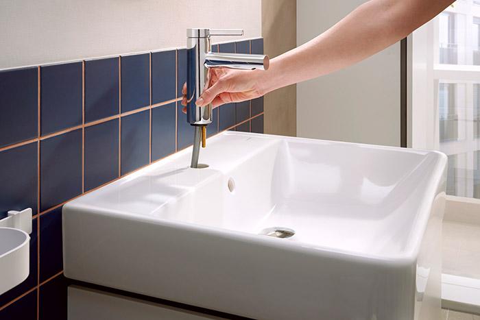 hansgrohe Zesis S h&aring;ndvaskarmatur 70 CoolStart m/l&oslash;ft-op bundventil i metal - Krom